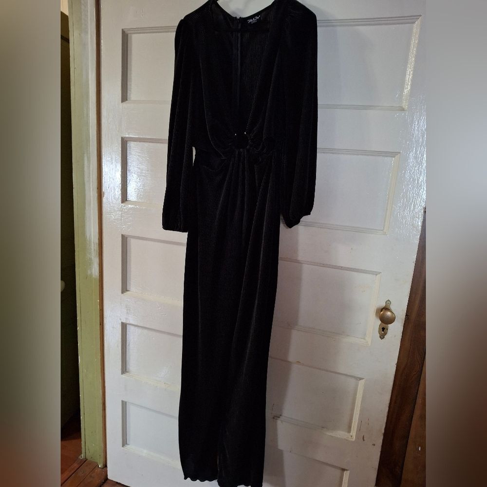 Sophisticated Long Sleeve Black Dress